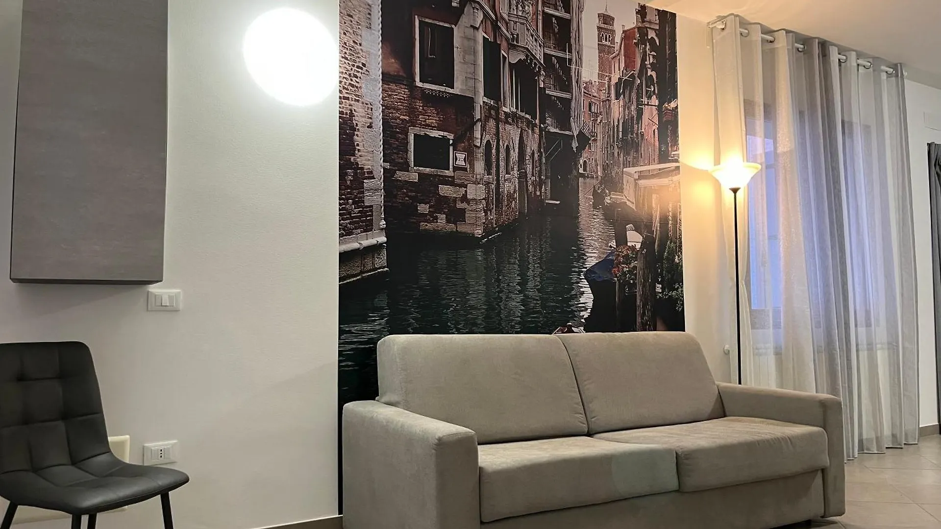 Appartamento Central Home Chioggia In The Historic Center