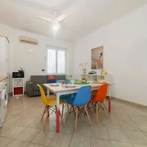 Casa Tykhe Appartamento Finale Ligure